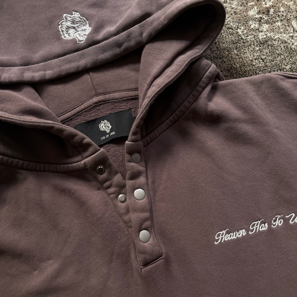 Rare Men’s Darc Sport Burgundy Hoodie HEAVEN HAS TO WAIT crop Large Embroided